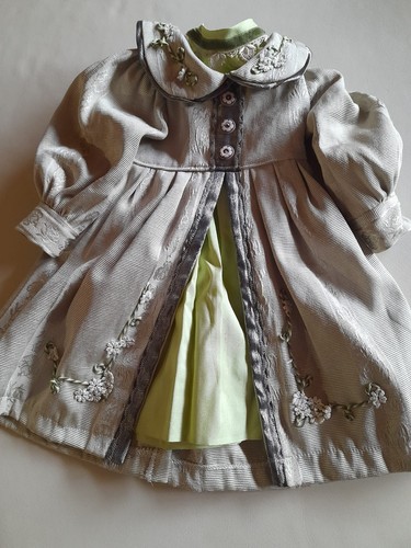 Kleid für antikepuppen - antikepuppen,
